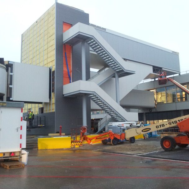 schiphol-gates-volkerswessels